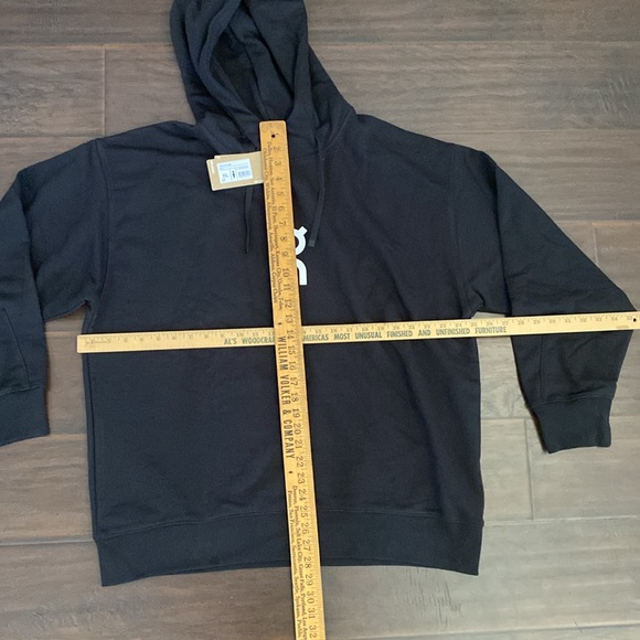 New On Cloud black long  sleeve hoodie  men’s size XL - Picture 5 of 6